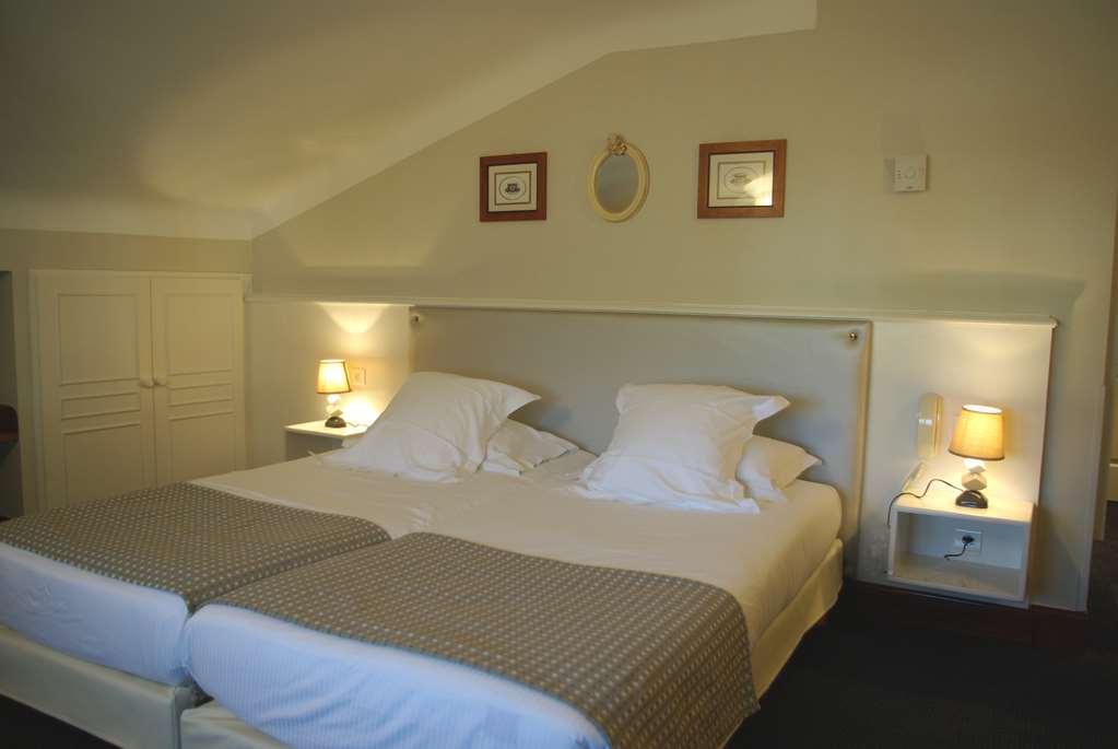 Hotel Ithurria - Teritoria Ainhoa Ruang foto