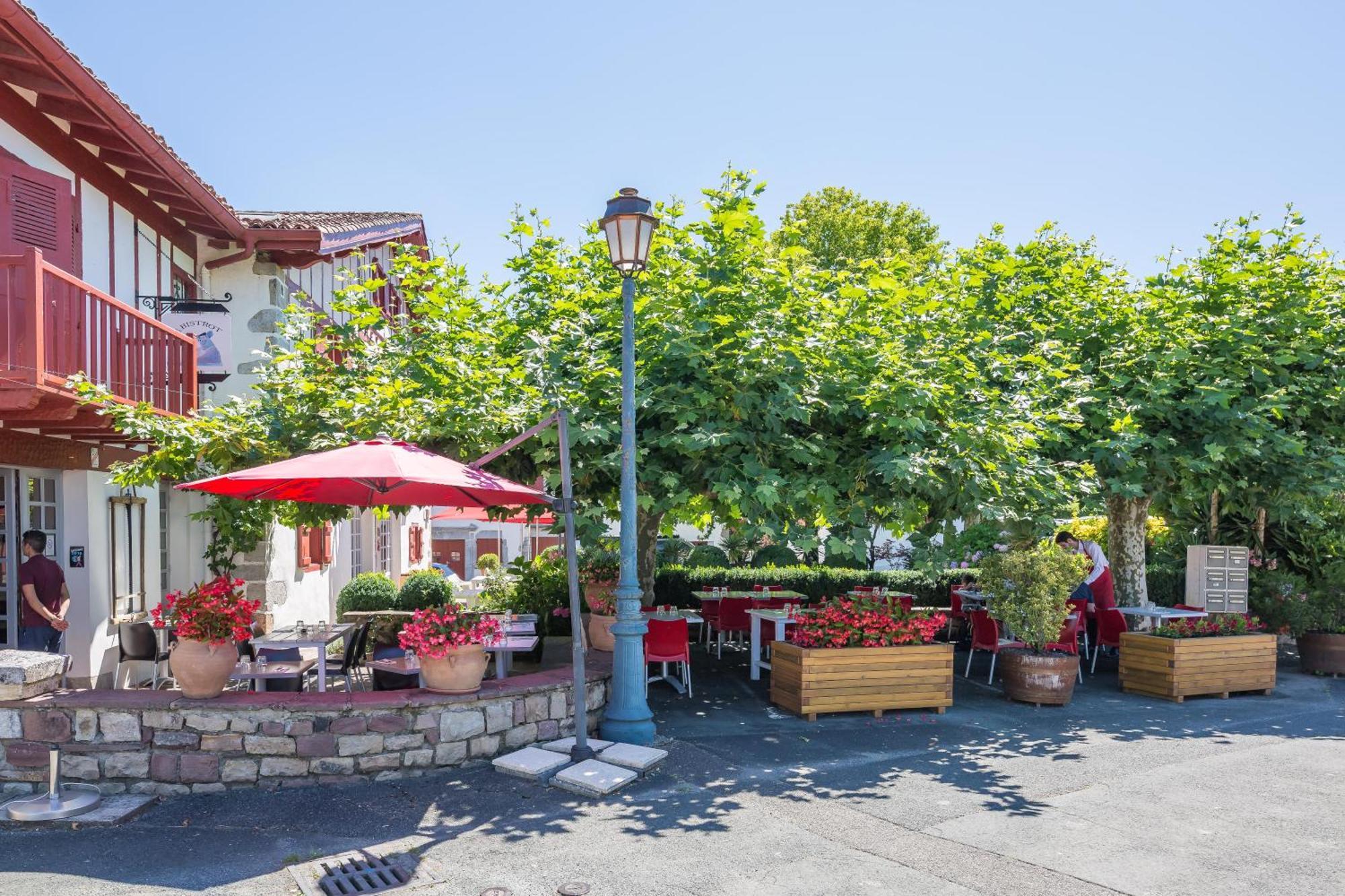 Hotel Ithurria - Teritoria Ainhoa Bagian luar foto