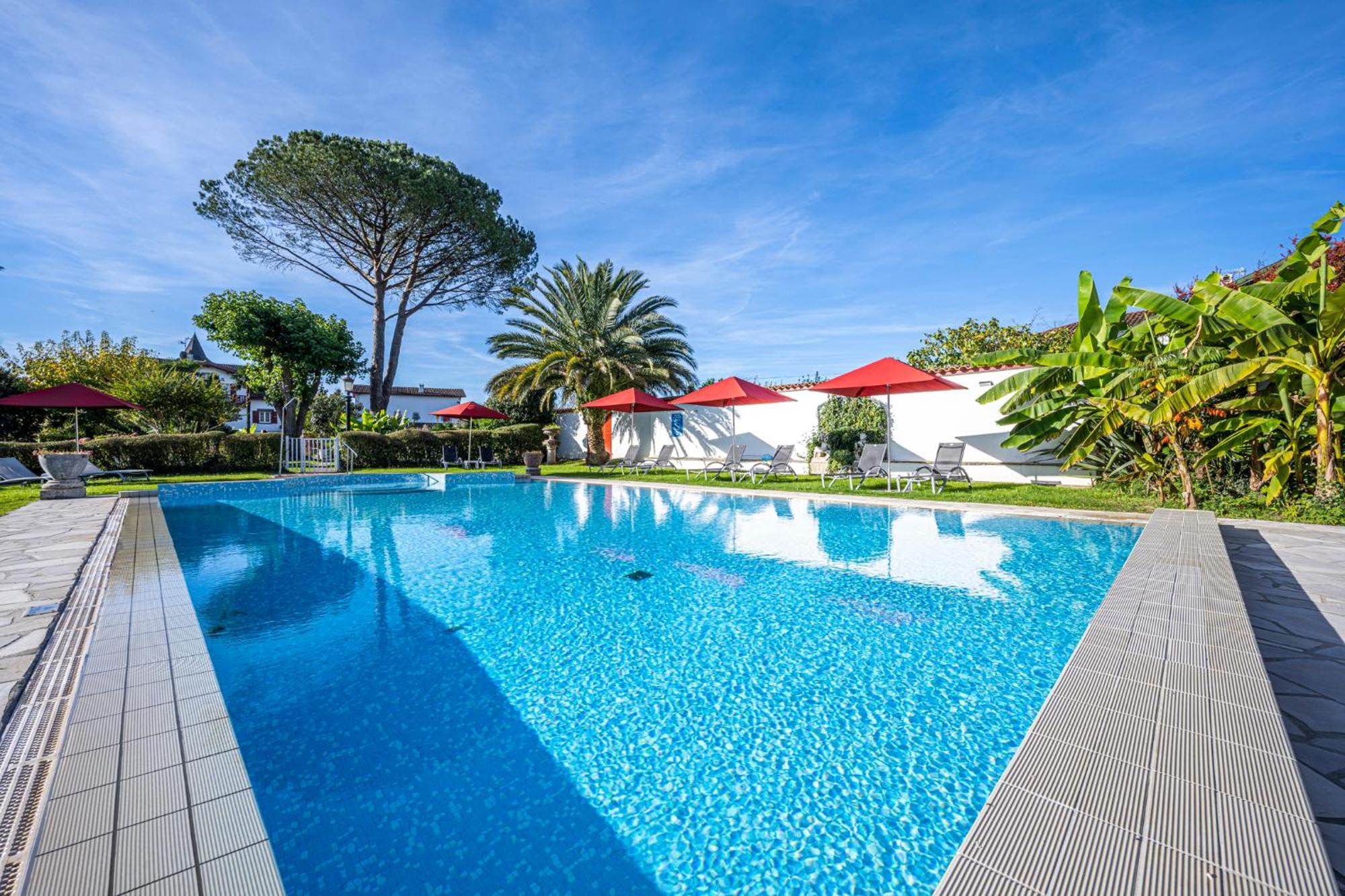 Hotel Ithurria - Teritoria Ainhoa Bagian luar foto